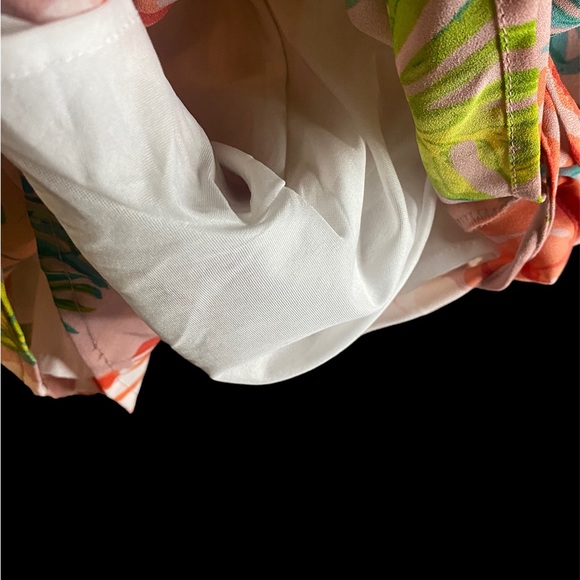 🌴☀️🌴☀️ROMPER SHORTS☀️🌴☀️🌴 - Picture 3 of 4